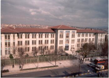 İnanıyor Musunuz Siz?