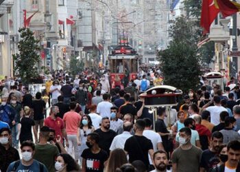 Bulaşıcılığı Artan Ama Virülansı Azalan Virüsten Endişe Duymak Lâzım