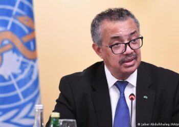 DSÖ Başkanı: Üçüncü Dozu Erteleyin