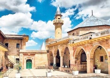 Bilge Kişi Hacı Bektaş Veli