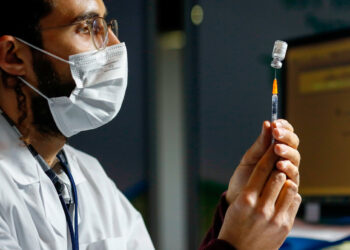 KOVİD Geçirmek Aşılanmadan Daha Fazla Bağışıklık Sağlar Ama Aşılanma Hayati Önem Taşır