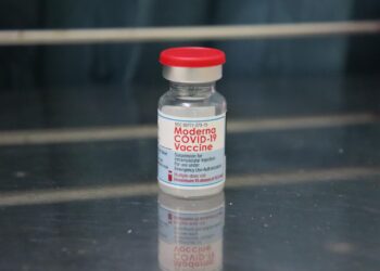 Moderna’nın Aşısı BioNTech’inkinden Daha Fazla Antikor Oluşumuna Sebep Oluyor