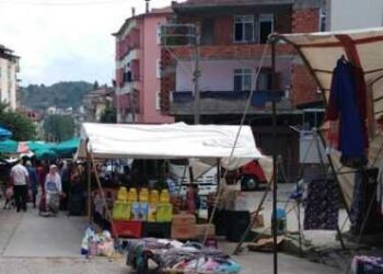 Pazar Yerinin Son Satıcısı