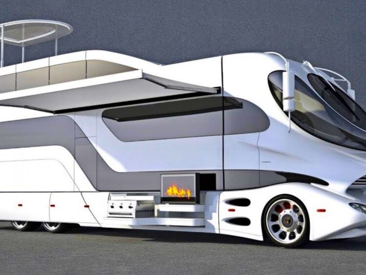 Hayat Yolculuğunda Tercihiniz: Otobüs mü, Motosiklet mi?