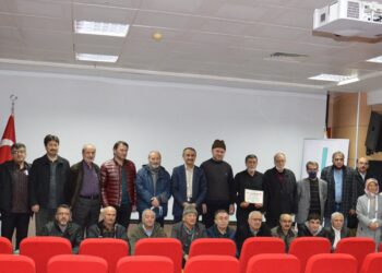 Mesnevî Market Kitaptır.