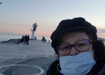 Hiçliğimi Yudumlarken