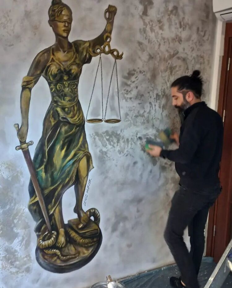 Duvarlara Hayat Veren Doğan Güneşsu