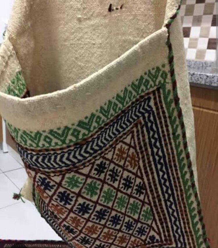 Gün Başlar, Heybe Açılır