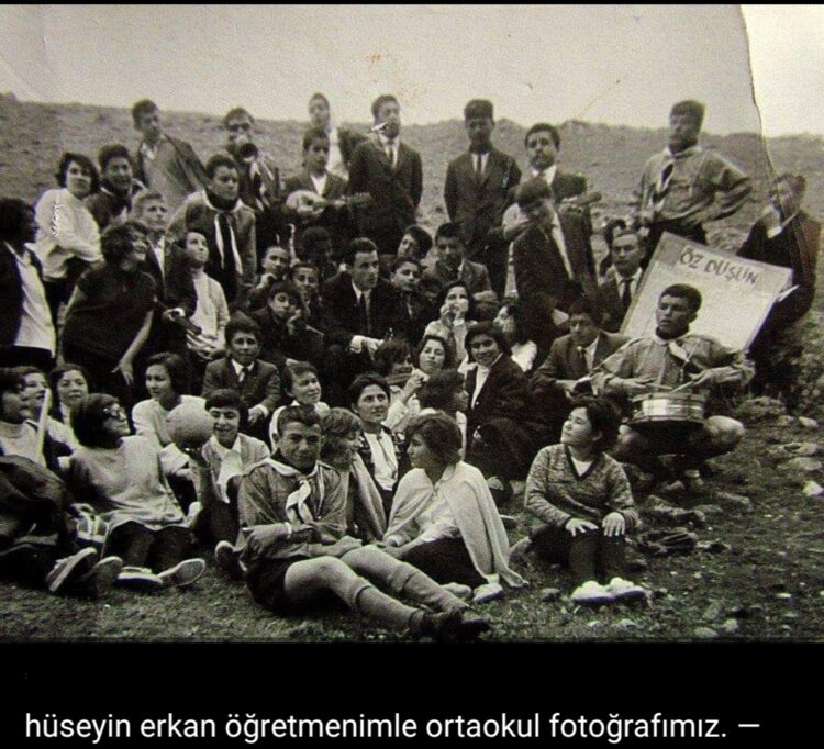 Güzellikler Yazan, Sevgi Dokuyan Öğretmenim