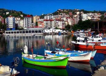 Anahtar Yâr Koynunda, Gönlüm Kilitli Kaldı