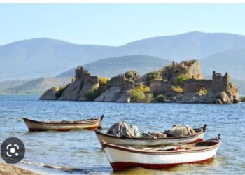 Köyün Tarihi Gölü