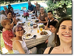 Küçük Çiftlik’te Bir Gün