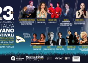 Bir Yarım Antalya, Bir Yarım İstanbul Şimdi