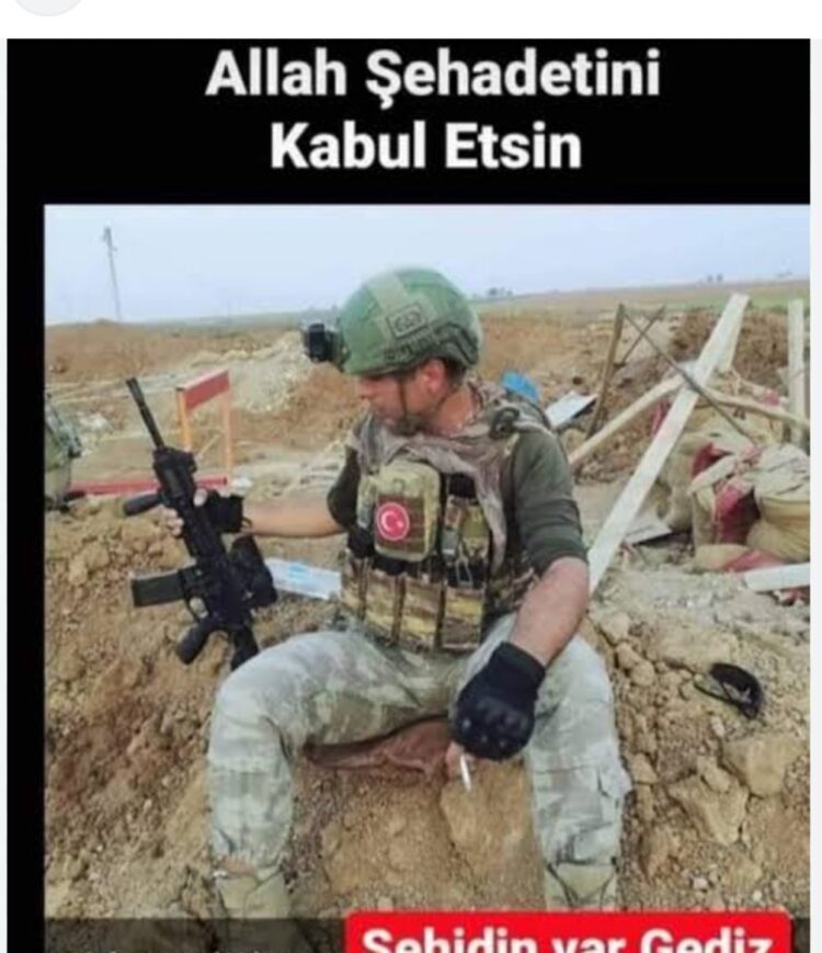 Şehadeti Kabul Görenlerden Eylesin Bizi Allah