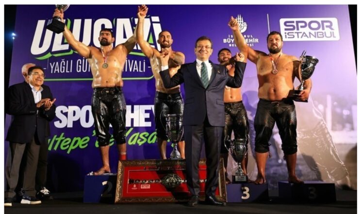 İstanbul / Maltepe 4.Ulugazi Yağlı Güreşleri Şöleni