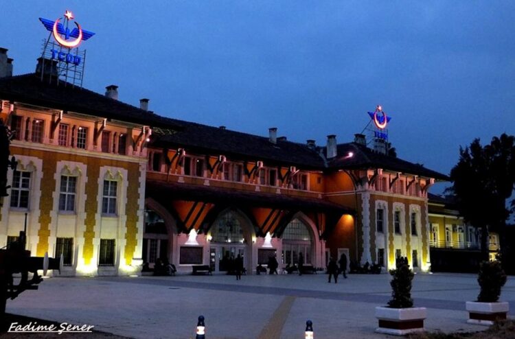 Adana Tren İstasyonu