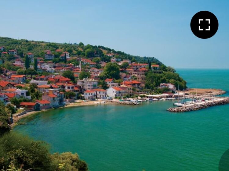 Marmaranın Kıyısı