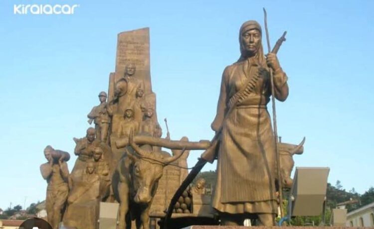 Kastamonulu Şerife Bacı