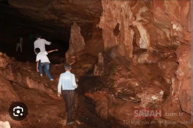 Üç Arkadaş Mağarası