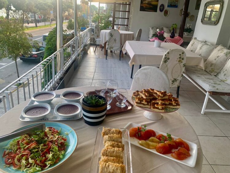 “Aynur’ca Ev Yemekleri”