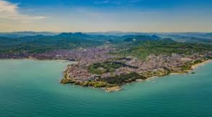 Ünye!.. BaşkanTavlı Boş Zamanlarında Ne Yapar? (II)