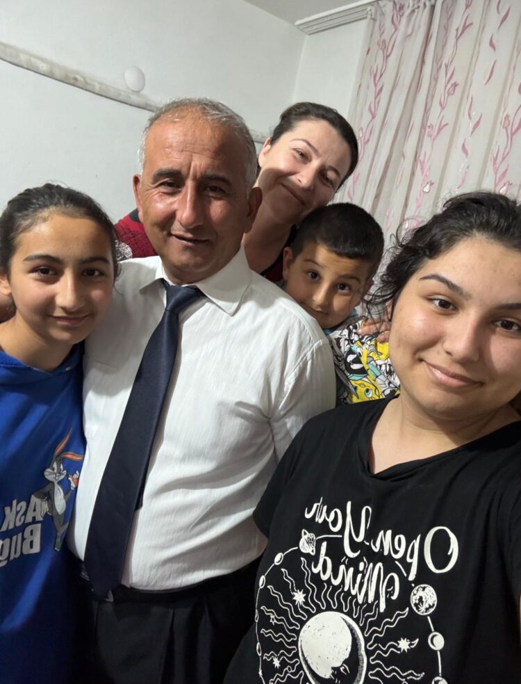 Avşar’ın Saygıdeğer Sevgili Kaptanı ve Güzel Ailesi: Levent & Serpil ÖZTÜRK