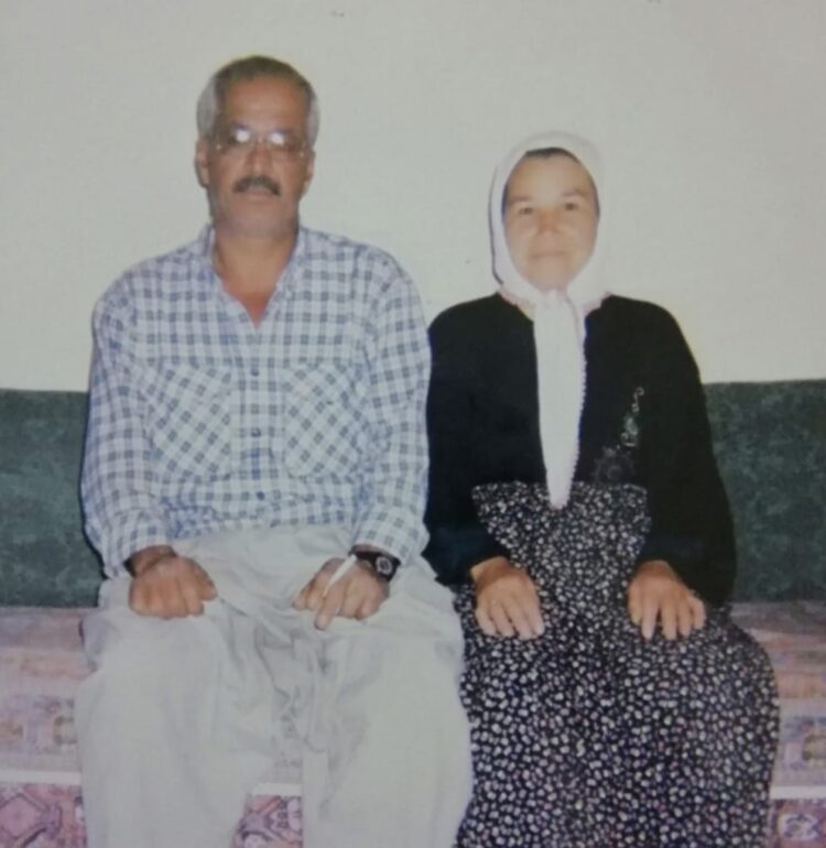 Avşar’ın Saygıdeğer, Yüreği Güzel Örnek Aile Tablosu: Bayram & İsmet CAN
