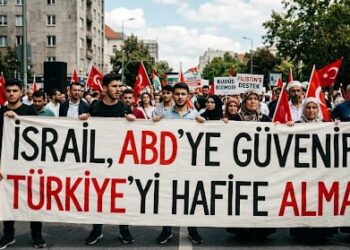 İsrail, ABD’ye Güvenip Türkiye’yi Hafife Alma!