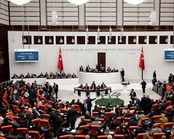 Siyasetçiler Gelir Geçer, Yaman Kalır