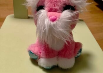 Pembe Lili