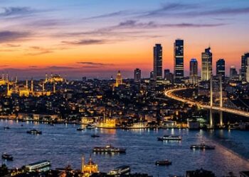 New York’tan İstanbul’a: Artık Bizim de Kulelerimiz Var!